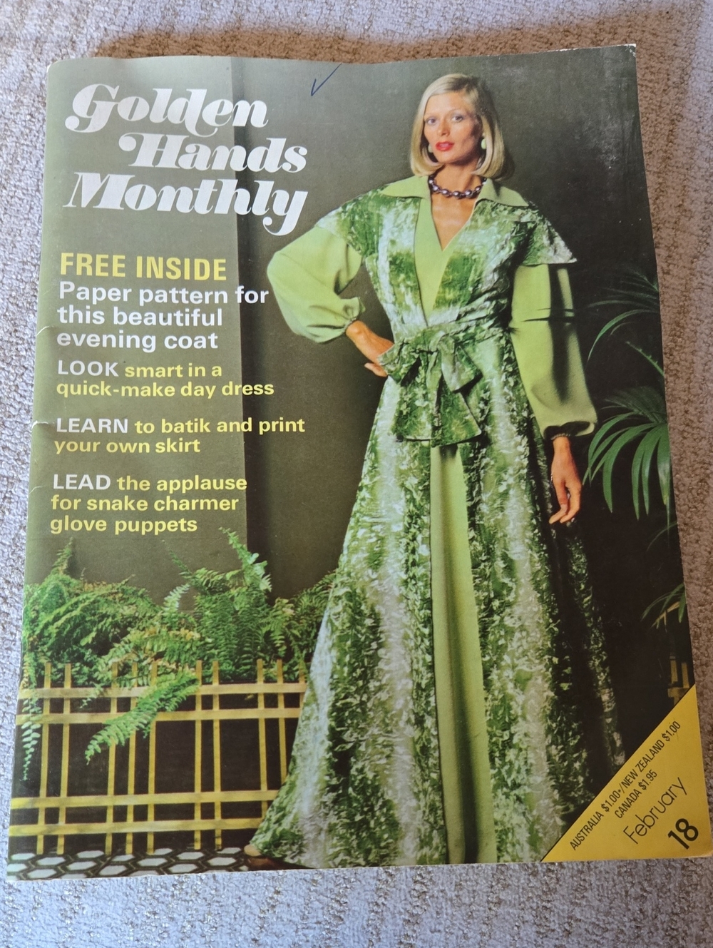 Vintage- Green Evening Coat Pattern Cover